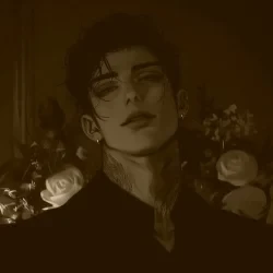 عکس `𝒜𝓇𝓂𝒶𝓃`
